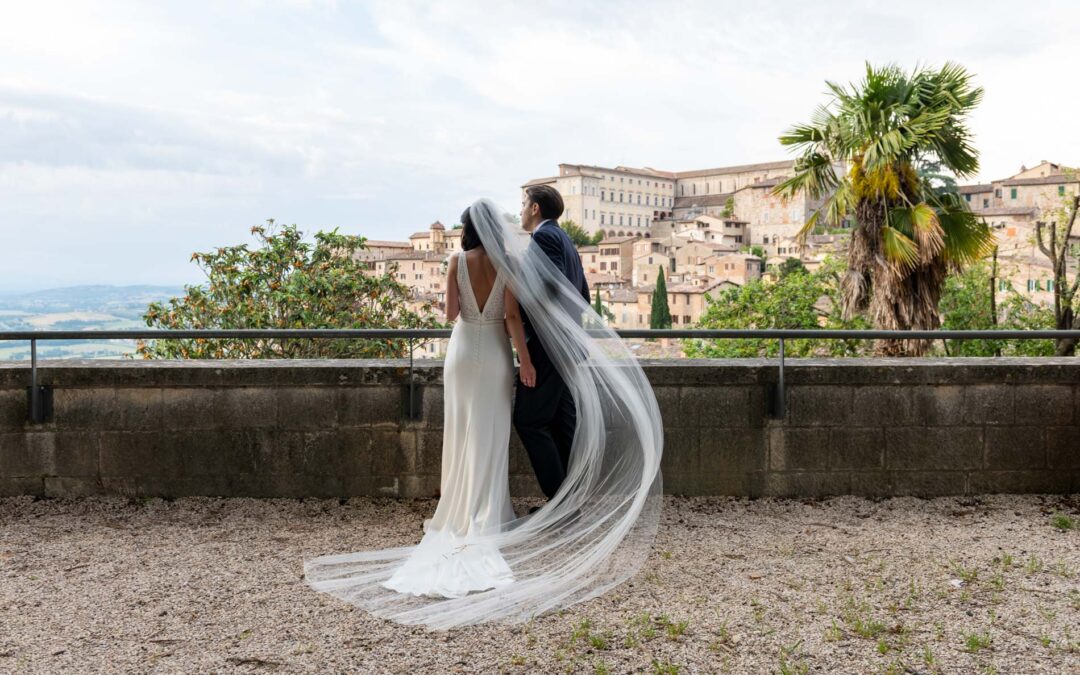 Filippo e Valentina sposi a Todi